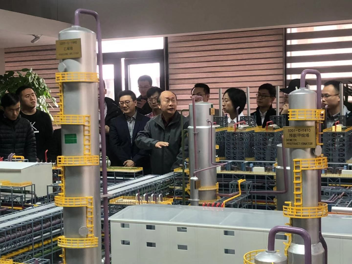 清华大学MEM团队一行参访pg电子