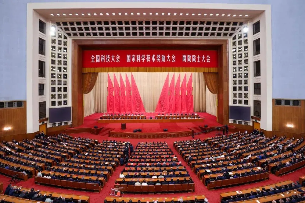 倍道兼程 字斟句酌 | pg电子股份2024年第二季度动态速览